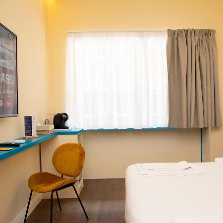 South Hands Luxury Rooms เนเปิลส์ ภายนอก รูปภาพ